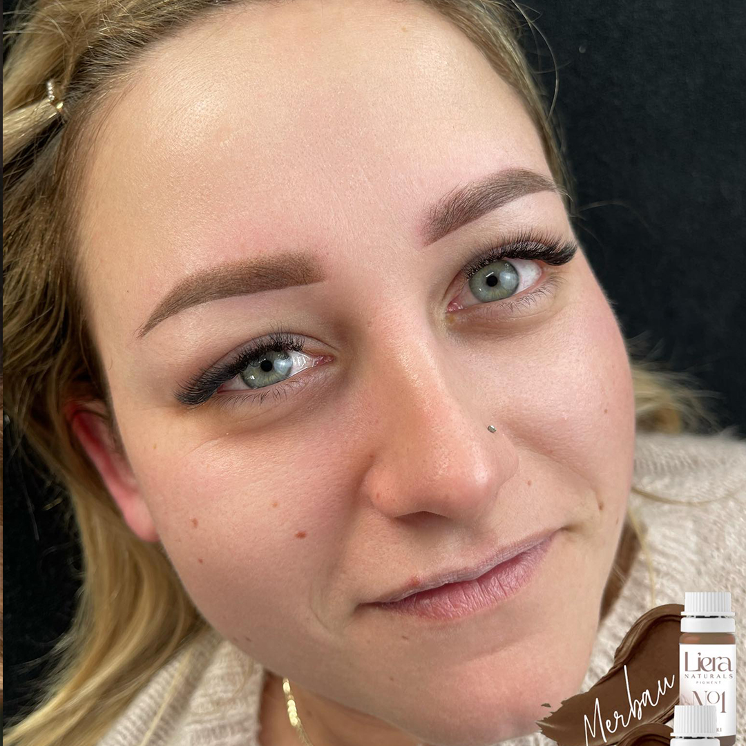 Anna Józiak brwi merbau i palisander 1a makijaż permanentnny brwi w wykonaniu mistrzyni PMU Anny Józiak, użyte barwniki marki Liera Merbau i Palisander